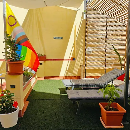 Maracuya House - Men Only Konukevi Torremolinos