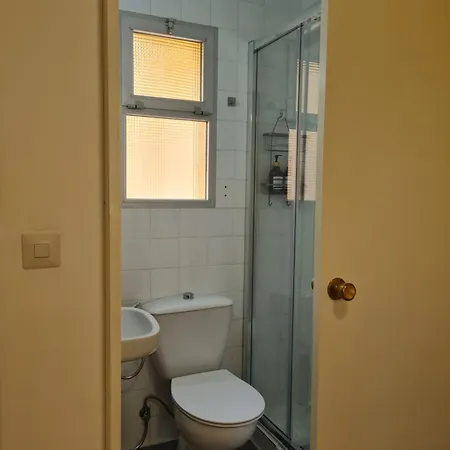 Guest house Maracuya House - Men Only *