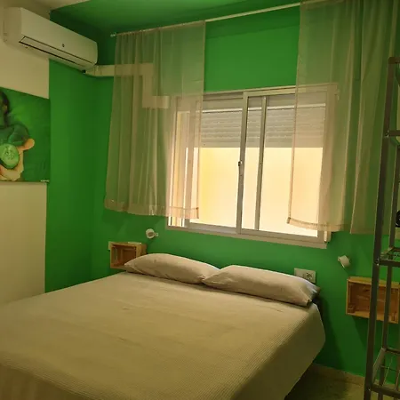 Maracuya House - Men Only 托雷莫利诺斯