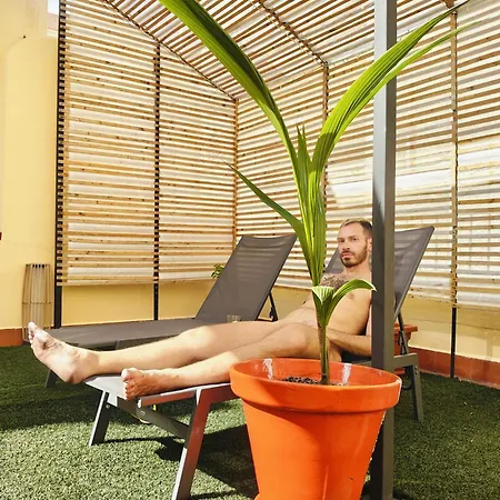 Maracuya House - Men Only Konukevi Torremolinos