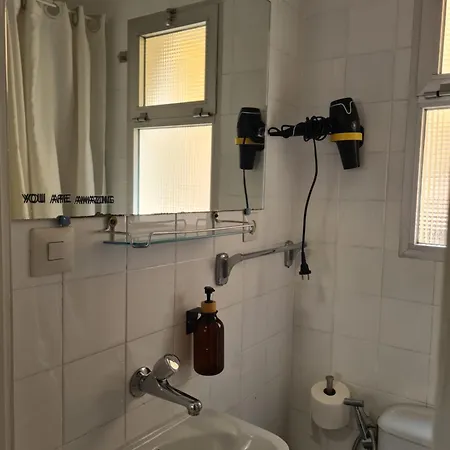 Gasthof Maracuya House - Men Only